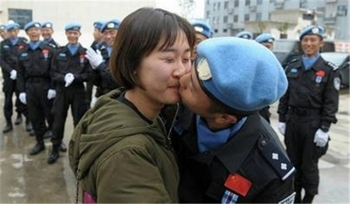 中国维和警察回国
