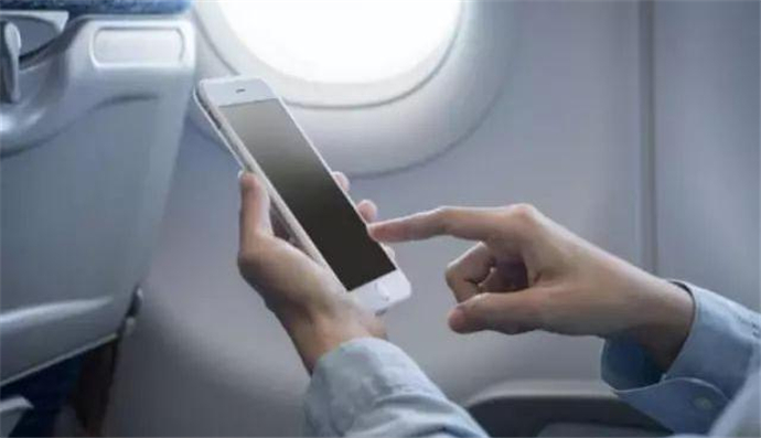 中国飞机上能用手机