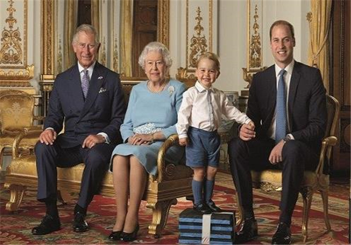 英女王庆祝白金婚 现在的他们已经四世同堂