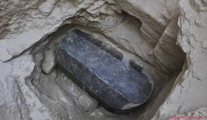 埃及2千多年前石棺