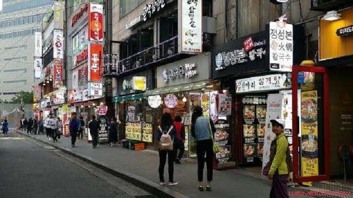 留学生在韩遭嫌弃原因曝光 网友:自已贴钱找欺