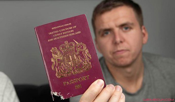 护照被狗咬遭遣返