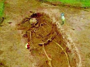 巨人骸骨是真的吗 中国发现65米巨人骸骨是