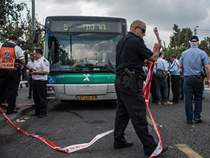 耶路撒冷持刀袭击致1英国女游客死亡 袭击者