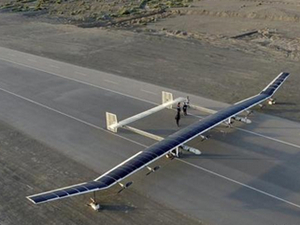 太阳能无人机试飞成功 我国成为第三个掌握此技术的国家