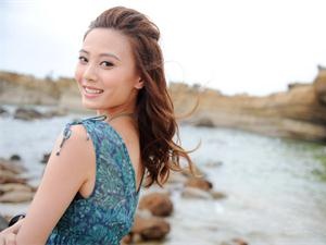 朱晨丽个人资料 香港小姐出身的影视女演员