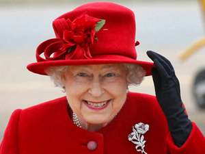 英女王或95岁退休 网友对查尔斯王子前景不