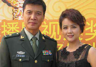 演员茹萍的老公是谁 离异再婚女儿奚望与张