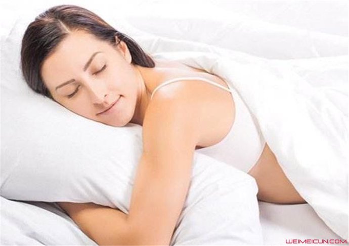 睡觉减肥法靠谱吗