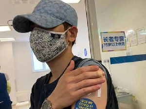 萧敬腾在上海接种新冠疫苗 却被台湾网友怒